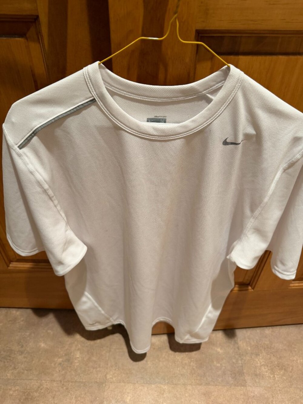 Nike White Workout Shirt - Medium